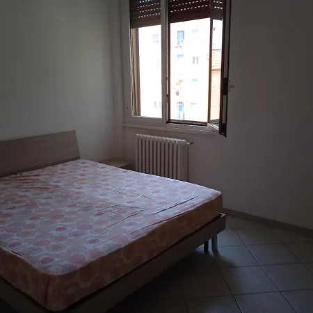 Niguarda Alfred House Брессо