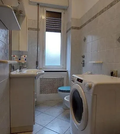 Niguarda Alfred House Апартаменты *